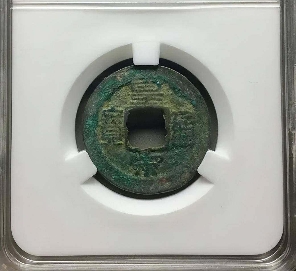 入手裸币<strong></p>
<p>优币网</strong>，还是评级币？从几个优，缺点对比一下