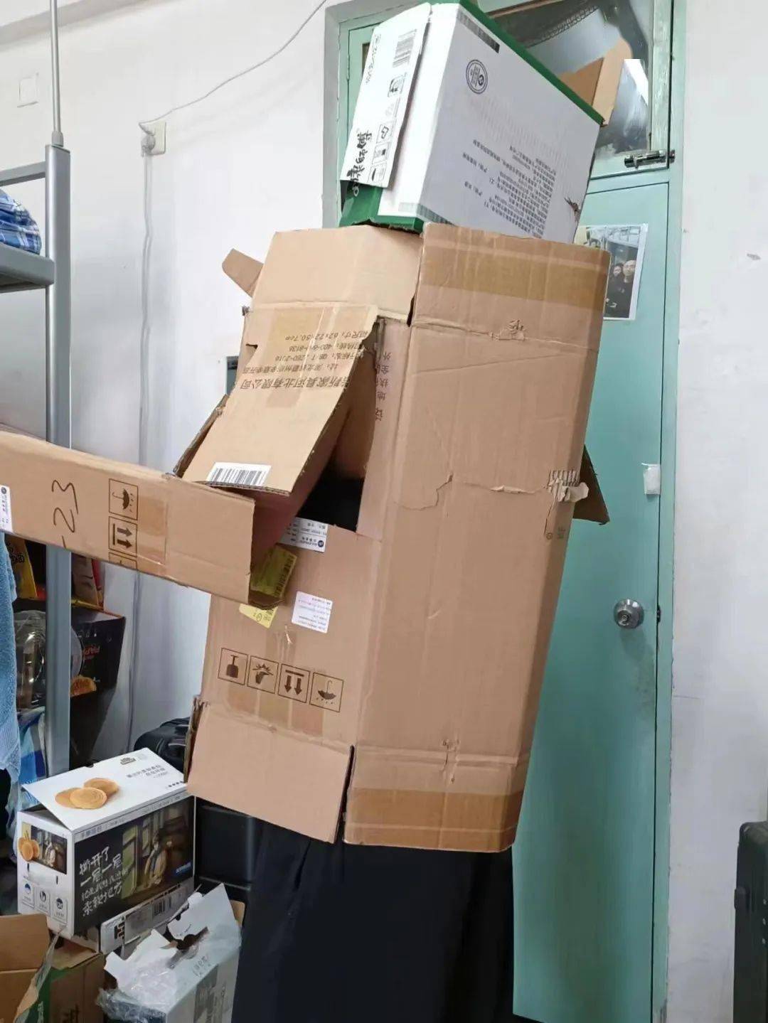 震惊<strong></p>
<p>VBITEX</strong>！与宿舍楼亲密共处8天的Biter竟是这样的......