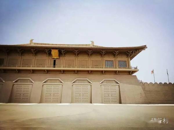 9男4女<strong></p>
<p>Kmex</strong>，骑行1900km！