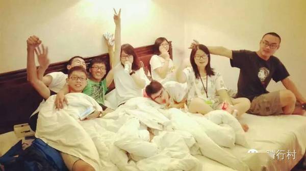 9男4女<strong></p>
<p>Kmex</strong>，骑行1900km！