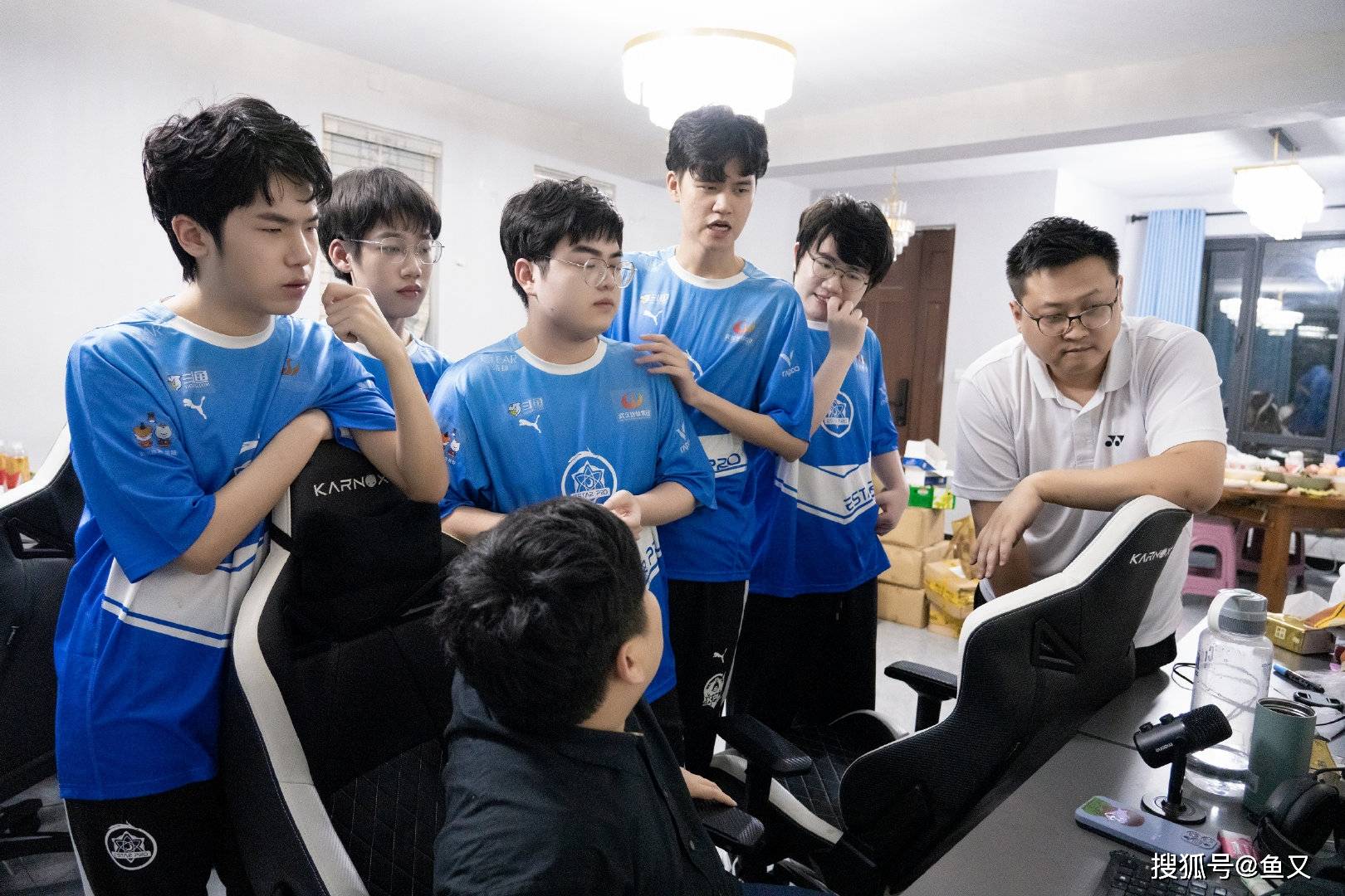 GK3-2eStar<strong></p>
<p>Xstar</strong>，坦然常规赛又开摆了？SK：eStar中辅前期对抗不过