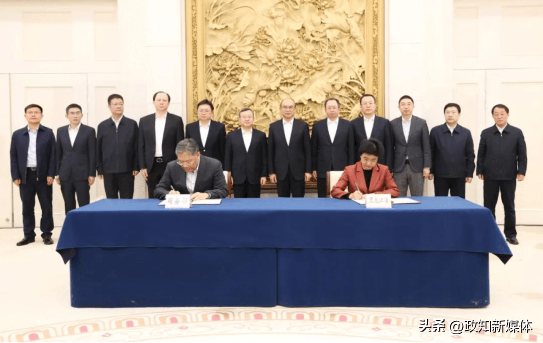 在京参加完全国两会后<strong></p>
<p>原油招商</strong>，省级党委书记为何未立刻返程？