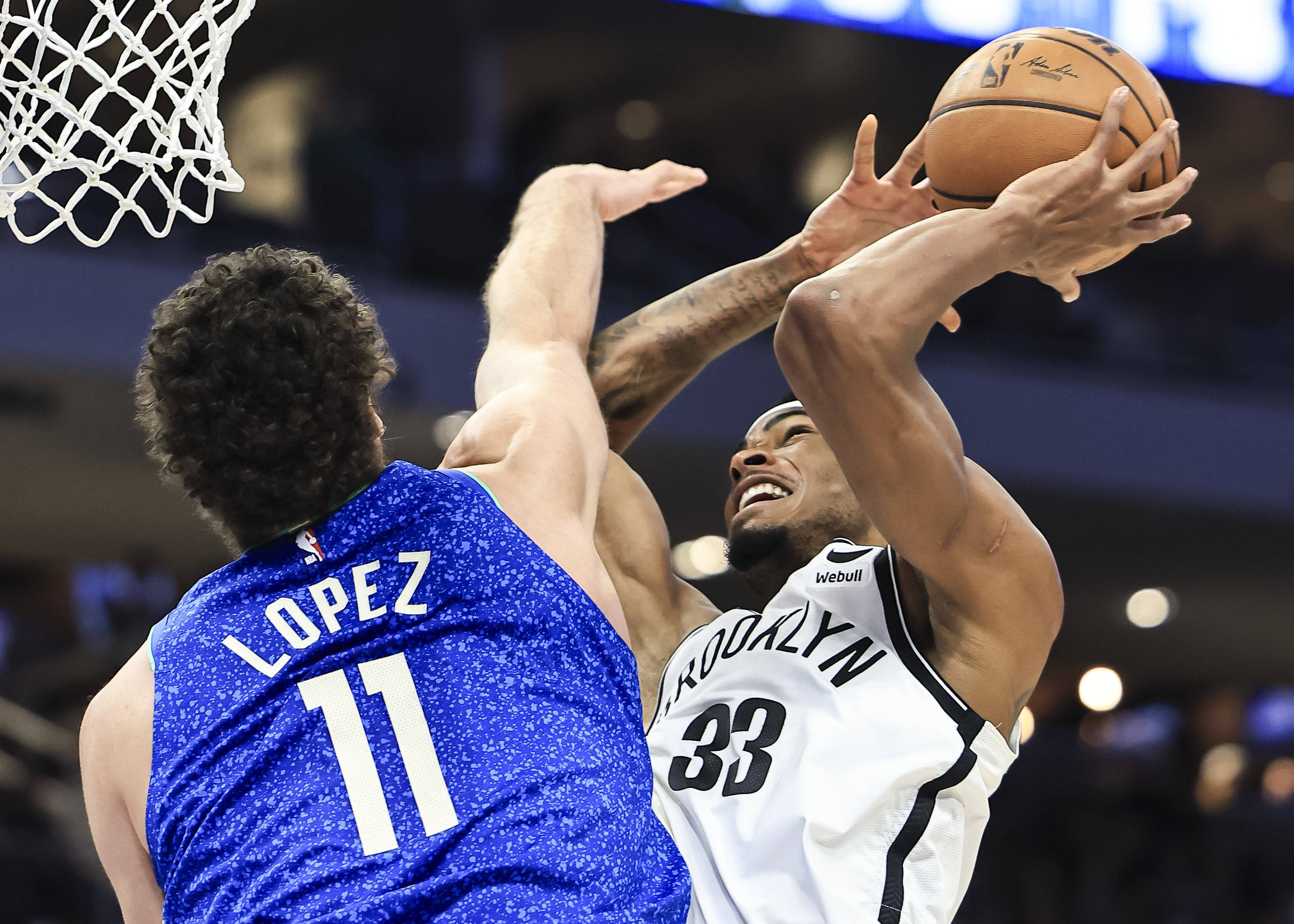 篮球——NBA常规赛：雄鹿胜篮网