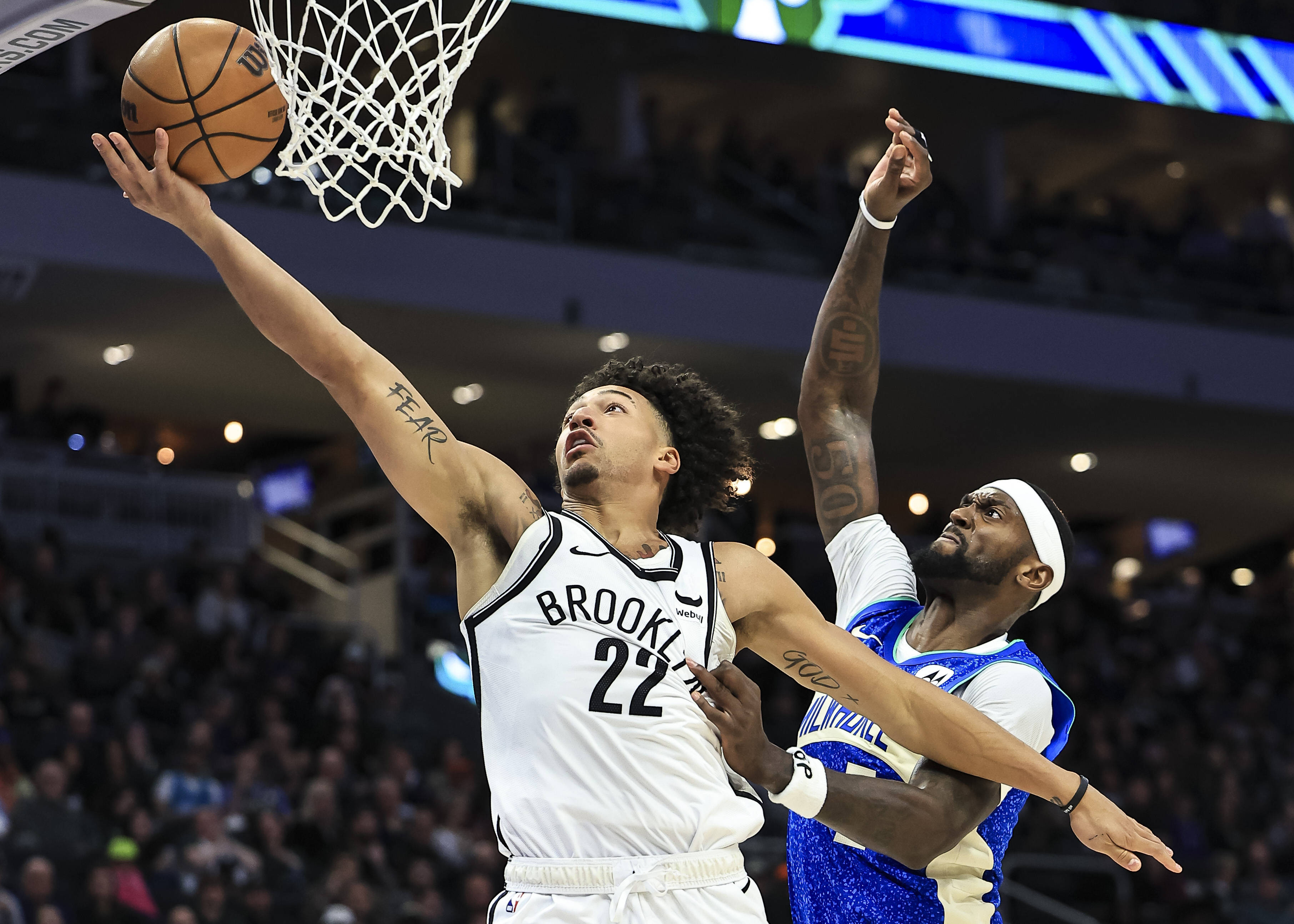 篮球——NBA常规赛：雄鹿胜篮网