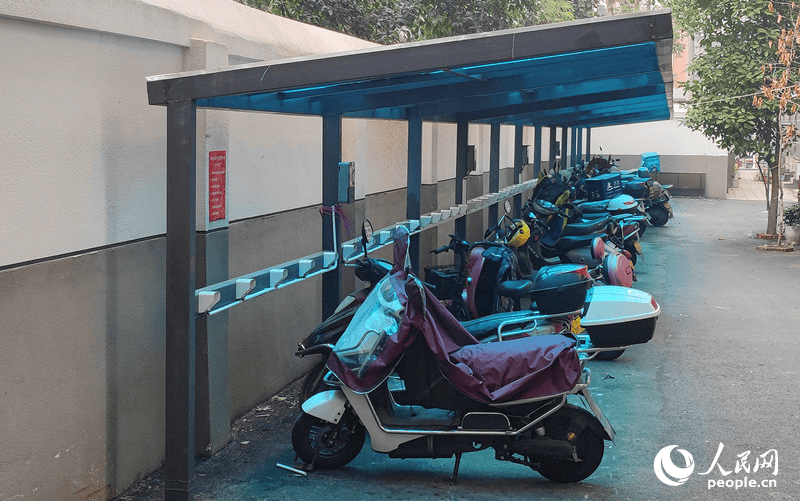 人民网：如何“安”置电动自行车<strong></p>
<p>芙蓉币网</strong>？芙蓉区这些社区有经验
