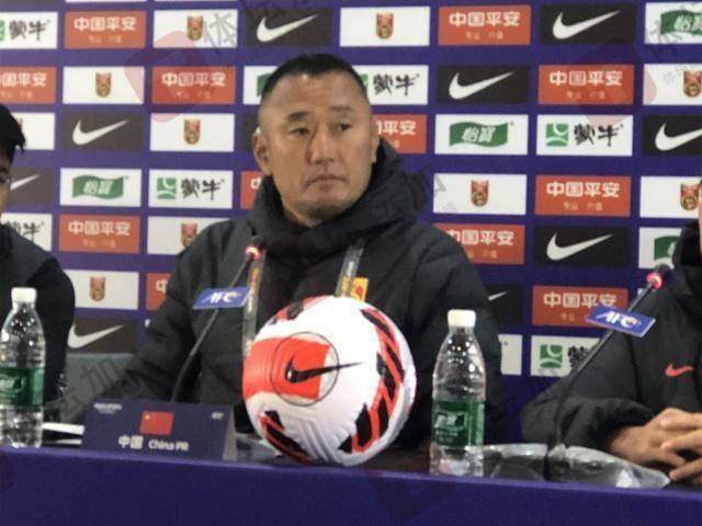 战平韩国<strong></p>
<p>聚享币</strong>！国少主帅上村健一：换人慢半拍 打法高压逼抢主动出击