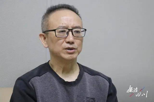 水务“蛀虫”以酒变现掩饰贪腐<strong></p>
<p>币圈行话</strong>，行贿者一次送150瓶五粮液