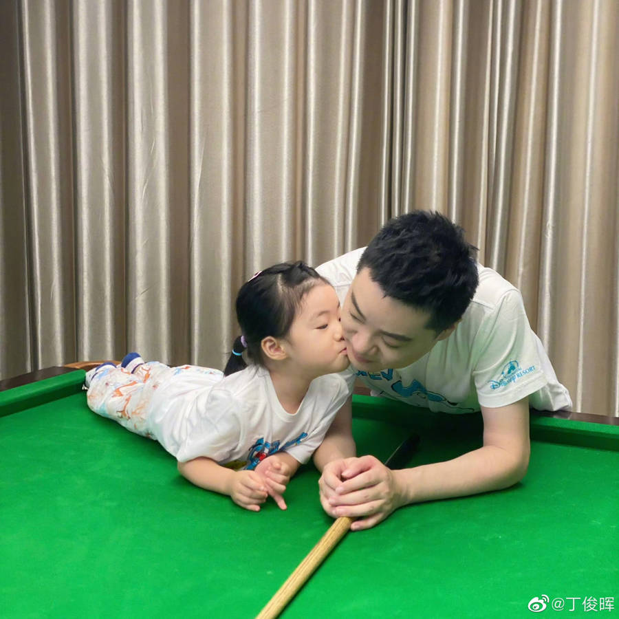 铁打的丁俊晖<strong></p>
<p>etf币</strong>，流水的中国小将，中国一哥喜提17.5万英镑继续“黄金期”