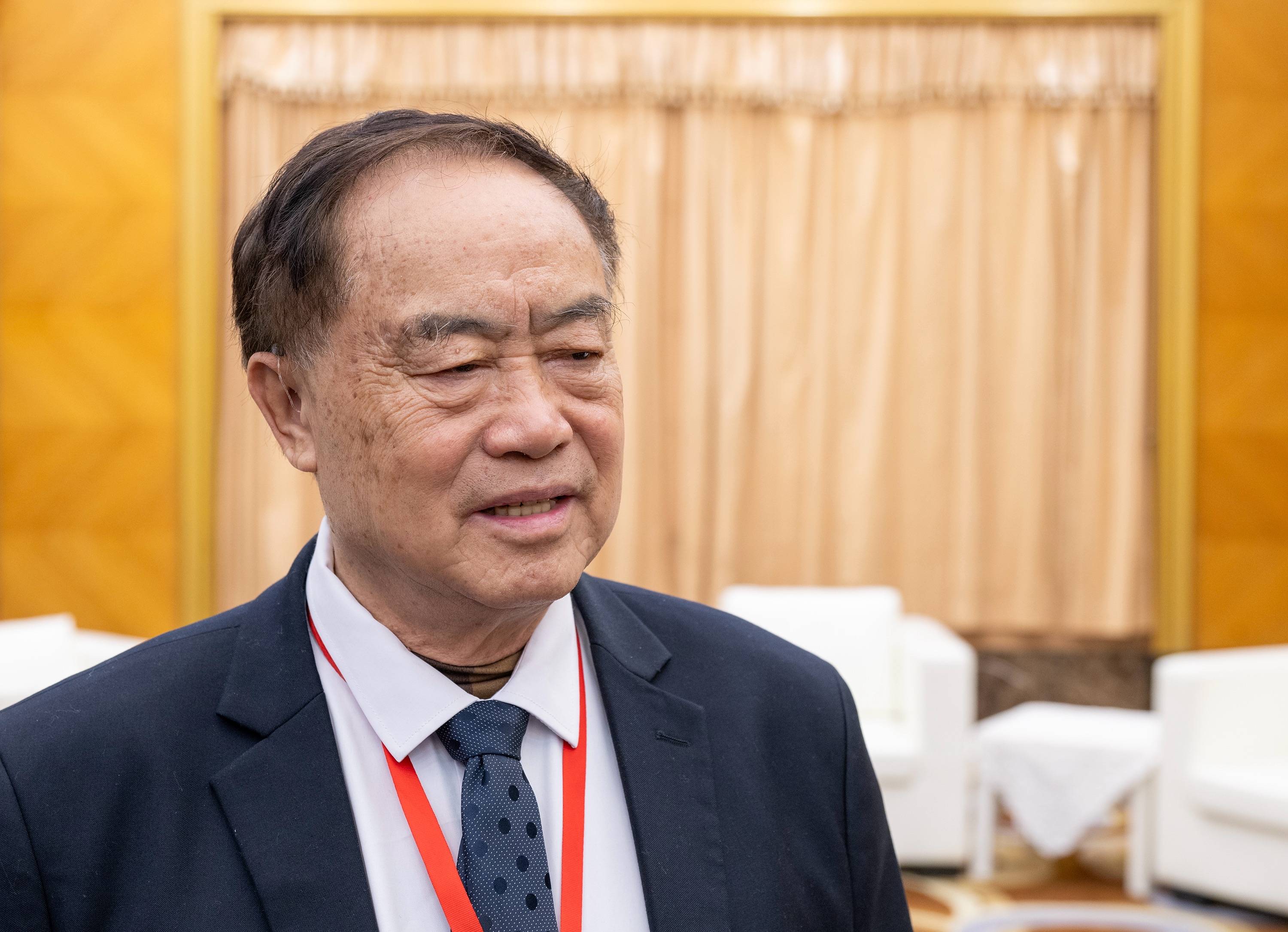 中国工程院院士卢秉恒：建议四川充分利用增材制造技术<strong></p>
<p>炒币软件有</strong>，推动制造业创新发展