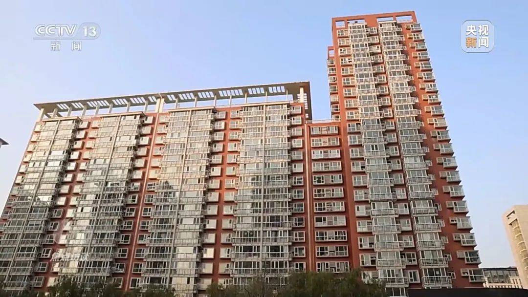 一电梯从11层冲顶到28层致7岁男孩全身骨折<strong></p>
<p>初入币圈</strong>，老旧电梯维修更新何解？