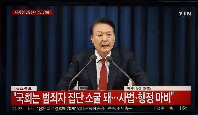 执政党捏着鼻子要“保尹”<strong></p>
<p>币圈整顿</strong>，尹锡悦的总统宝座，将由8个人决定