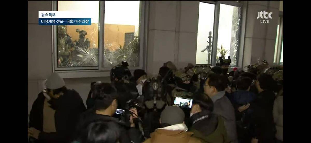 参与戒严的部队被韩国媒体认出<strong></p>
<p>币圈整顿</strong>，为707特种部队，是《太阳的后裔》中的原型