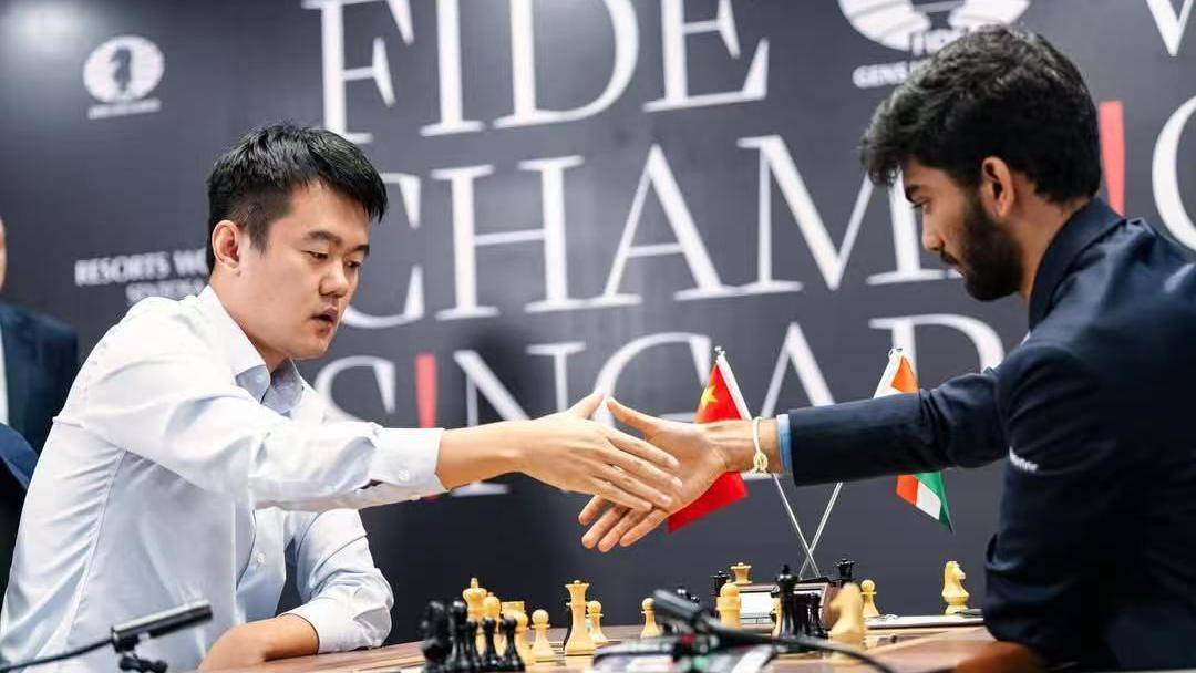 国际象棋世界冠军赛丨教科书级名场面<strong></p>
<p>洪币价格</strong>！来自棋王丁立人的最强反击