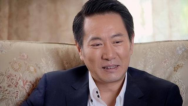 “坏人专业户”姚刚：一生无妻无子<strong></p>
<p>祥云币</strong>，如今53岁在千万豪宅一个人住