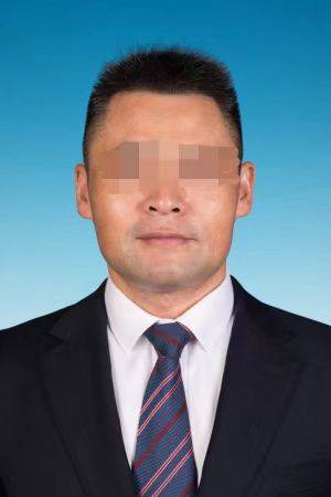 公告披露<strong></p>
<p>各种币圈</strong>！南宁被举报“强占人妻”的区长人大代表资格终止