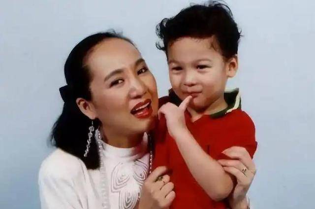 原来早已退出中国籍？被老外“玩腻就丢掉”的郑绪岚<strong></p>
<p>鲸鱼币</strong>，却回国捞金