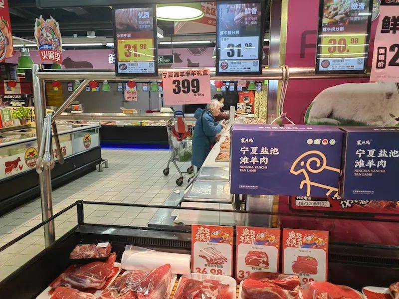 一头肉牛平均亏损1600元以上！牛肉价格跌至年内新低<strong></p>
<p>新农币</strong>，今年有望反弹