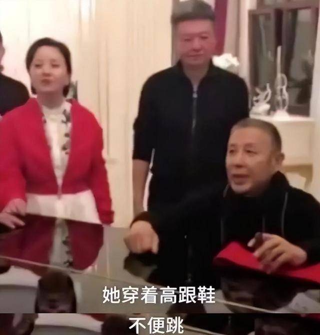 冯小刚直言：她太能装了<strong></p>
<p>新农币</strong>，永远红不了，就更别提拿奖了