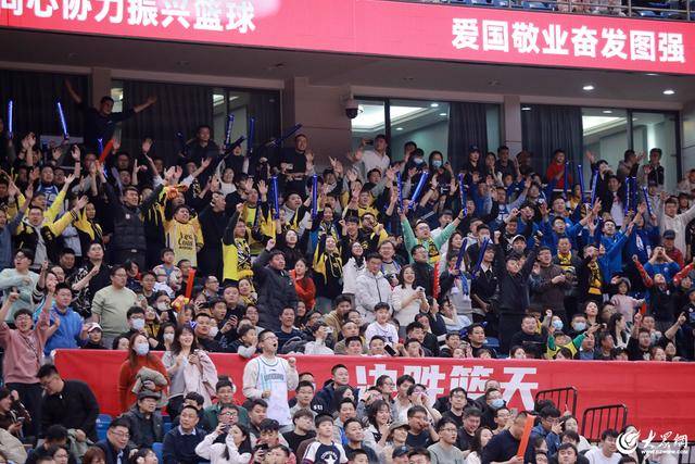 热血沸腾！青岛男篮最后三分钟14-0绝地翻盘<strong></p>
<p>币圈新秀</strong>，队史首次单赛季双杀辽宁