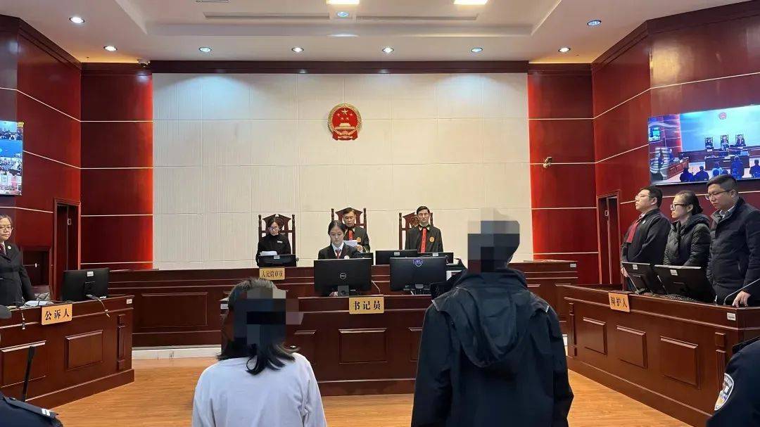 陈某某<strong></p>
<p>玩币圈</strong>，被判4年！她与医院院长保持不正当男女关系，拿下1.5亿元项目