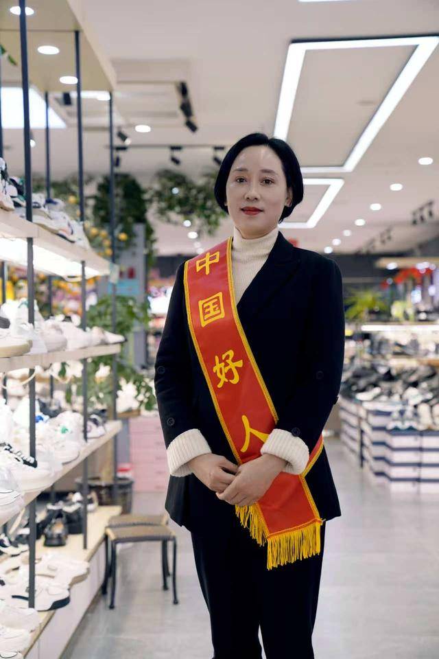 “会”声绘色丨专访周口市人大代表薛华杰：多管齐下 为 “少年的<strong></p>
<p>兔兔币</strong>他” 撑起保护伞
