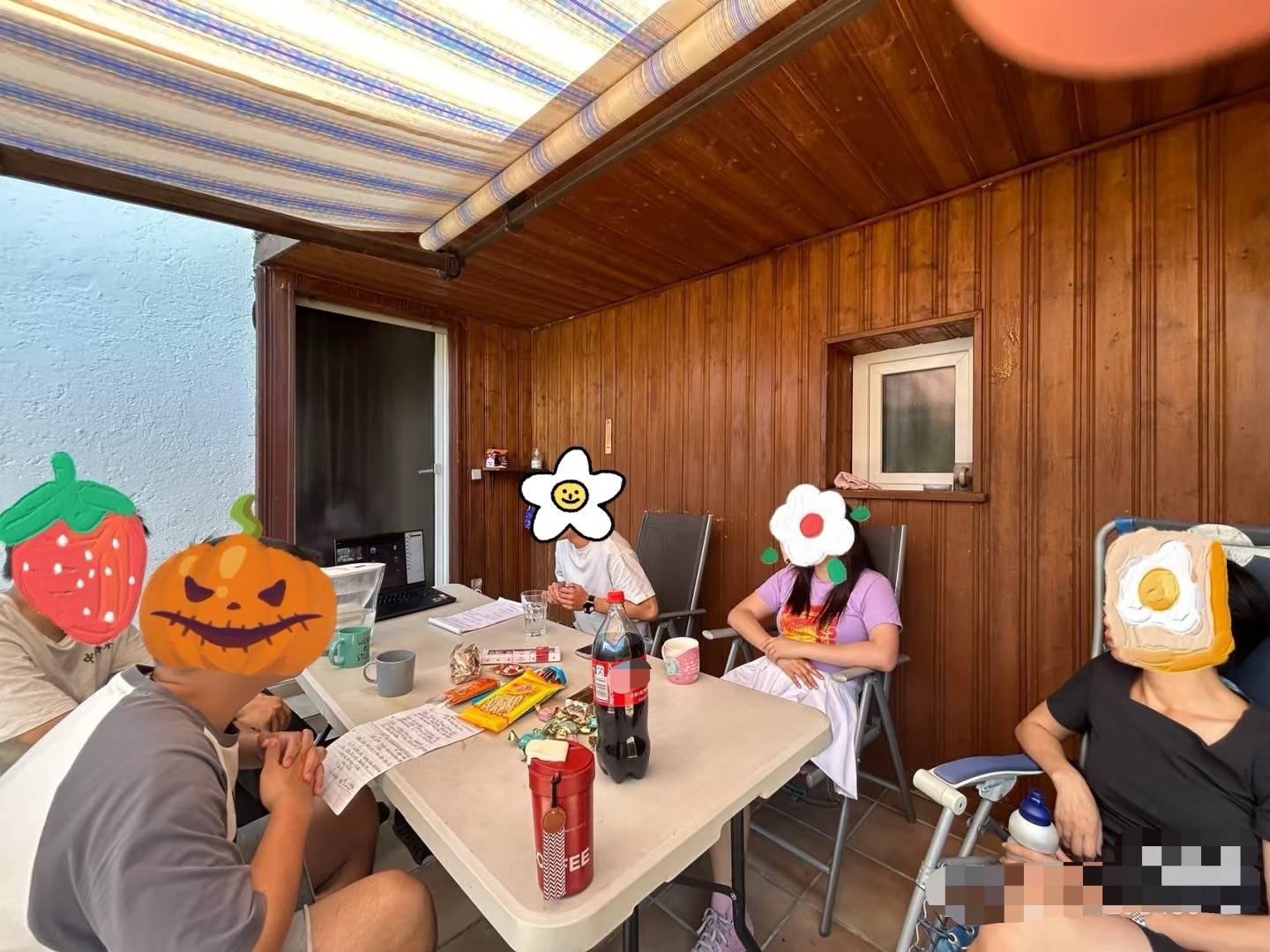 海外独生子女为父母养老放弃绿卡回国<strong></p>
<p>兔兔币</strong>，“没哪个国家好到值得牺牲父母晚年生活”