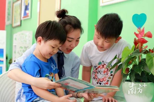 74万<strong></p>
<p>烙印币</strong>！广东去年常住人口增量居全国首位