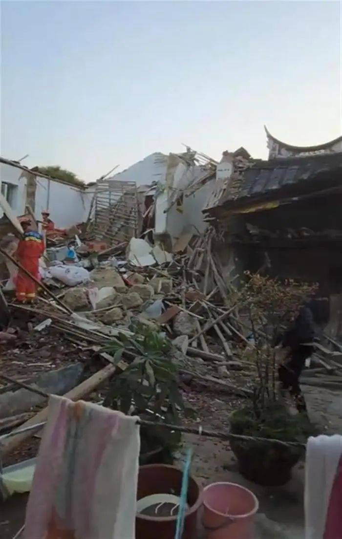 福建一民宅倒塌7人被埋<strong></p>
<p>币圈成功案例</strong>，亲历者：房龄已超60年