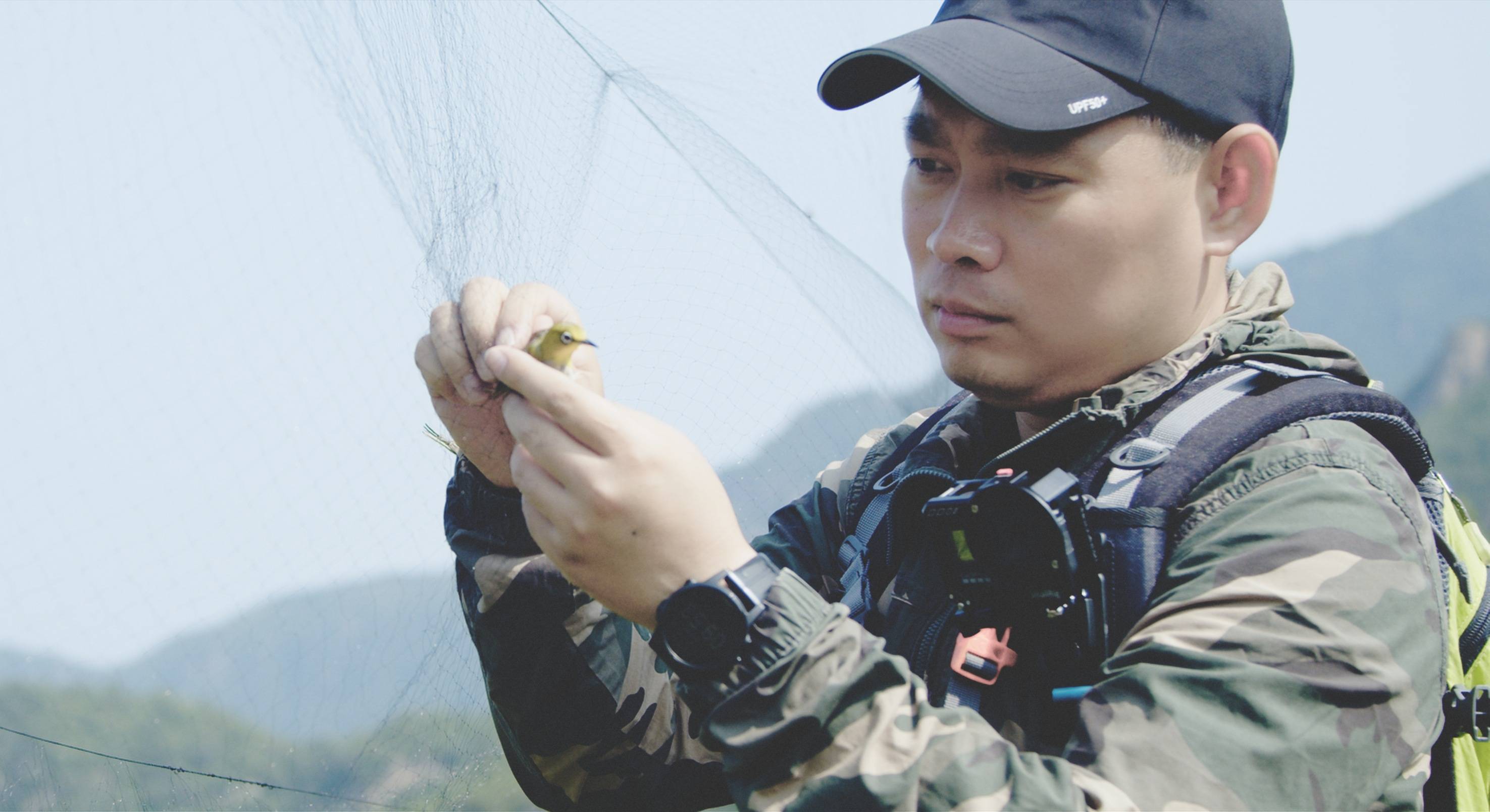 森林警察韩孟祺：乔装成驴友潜伏密林中<strong></p>
<p>今日币圈行情</strong>，抓获“粘鸟”嫌疑人