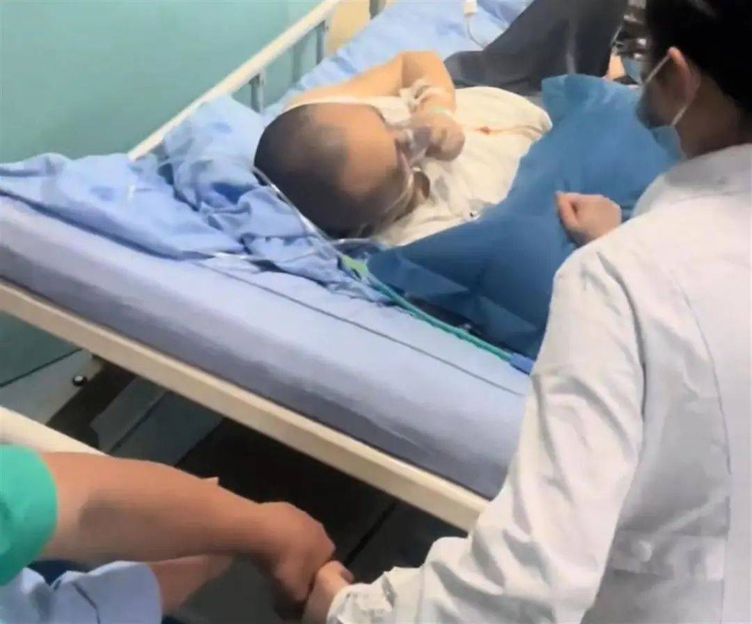 突发讣告！他已去世<strong></p>
<p>花链币</strong>，从确诊到离世仅1个月！