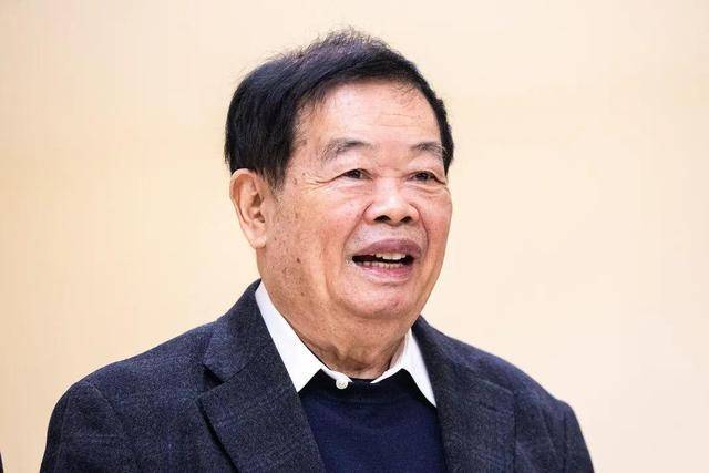 曹德旺:福耀科大8亿预算招50个学生<strong></p>
<p>炒币策略</strong>，面向河南等5省招生