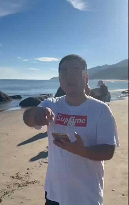 “我合法承包<strong></p>
<p>炒华克金波段</strong>，赶紧走！”网友称在广东南澳岛十里银滩旅拍遭驱赶：其他沙滩都让拍