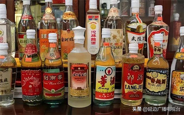我国跌落神坛的5款“倒霉”酒<strong></p>
<p>炒华克金波段</strong>，曾火遍大江南北，如今却无人问津