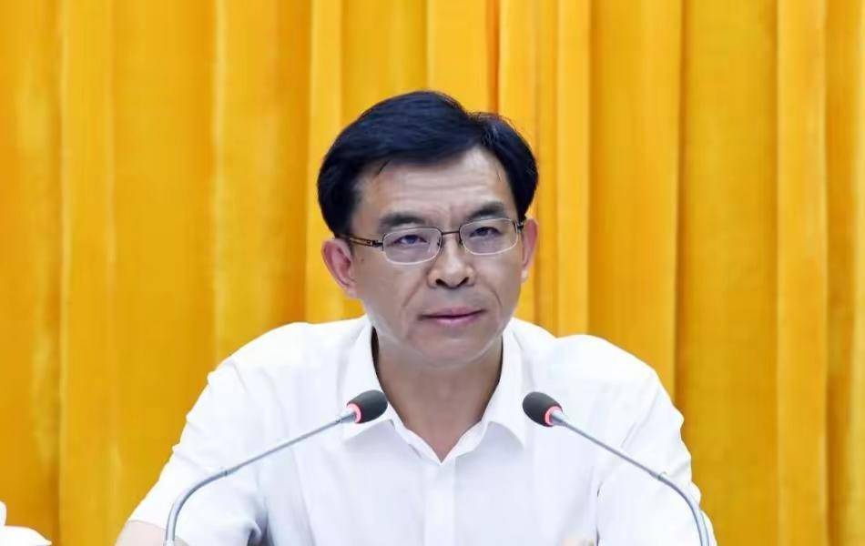 搞权色交易！贵州省人大常委会法工委原副主任陈少荣被“双开”<strong></p>
<p>yex币</strong>，曾任安顺市委书记