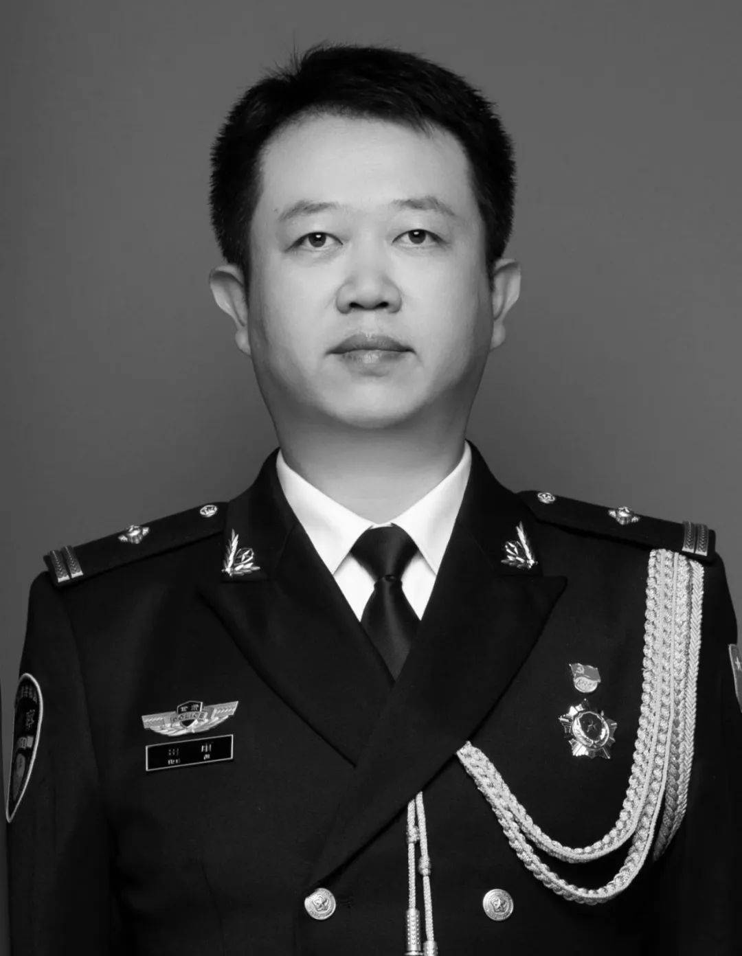 田雨经抢救无效<strong></p>
<p>kcoin币行</strong>，不幸去世！年仅45岁