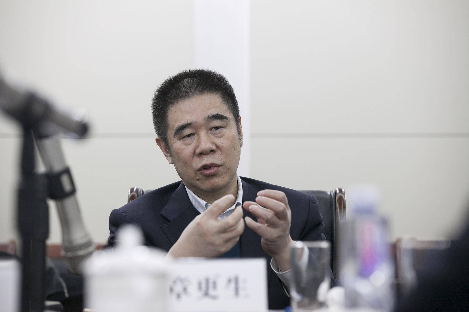 违规发放贷款造成特别重大损失<strong></p>
<p>可口可乐股票</strong>，建设银行原副行长章更生被提起公诉