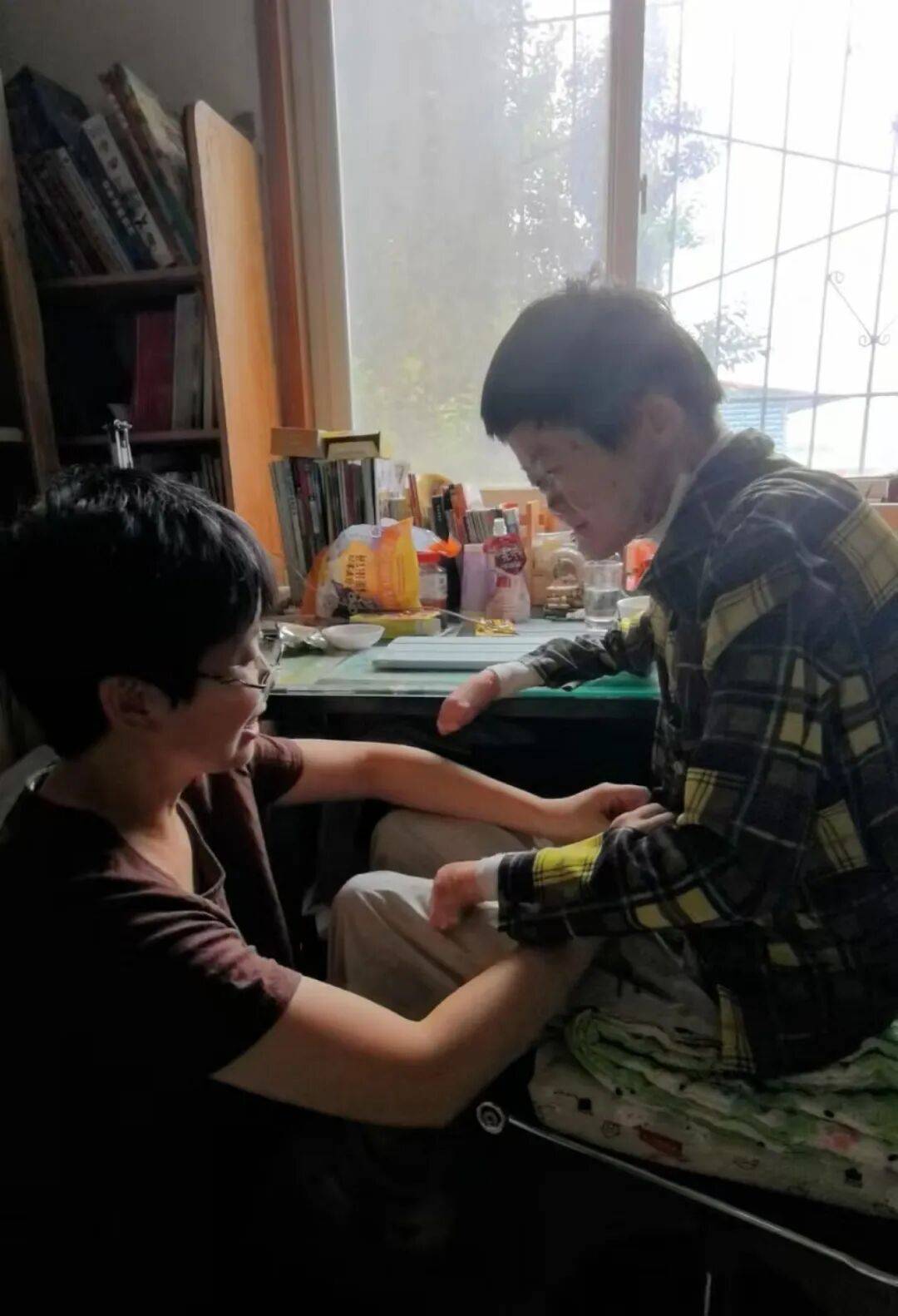 医生断言“活不过2岁”的郑州罕见病女孩<strong></p>
<p>可口可乐股票</strong>，24岁“带伤出征”，开启西藏之行