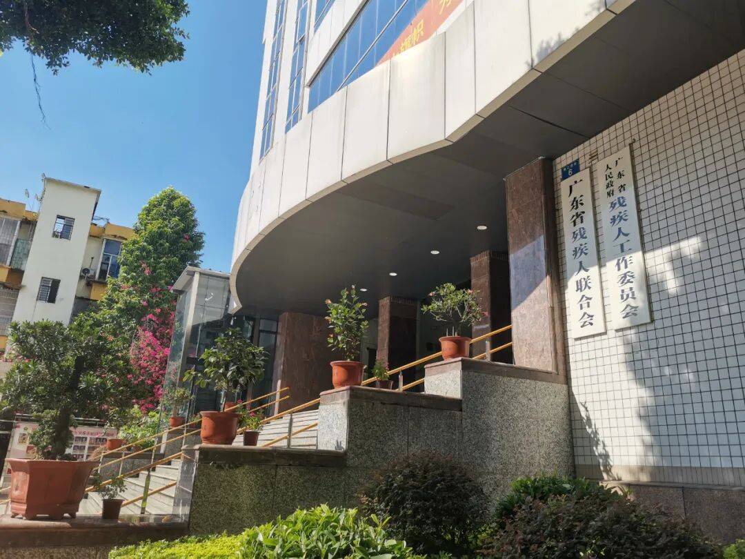 自闭症学生报到当天遭劝退后续：已通过评估<strong></p>
<p>浙江东方股票</strong>，顺利入学