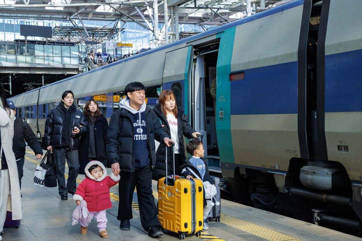 韩国人口萎缩<strong></p>
<p>浙江东方股票</strong>，中小学班级人数为何不减反增?