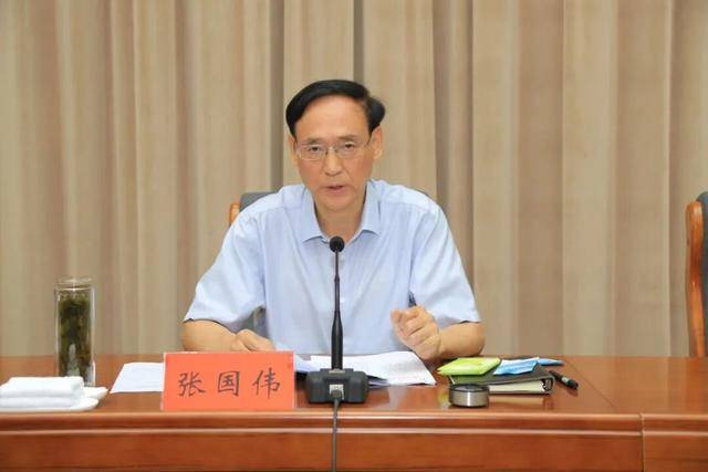 河南官宣：涉嫌严重违纪违法<strong></p>
<p>浙江东方股票</strong>，张国伟主动投案