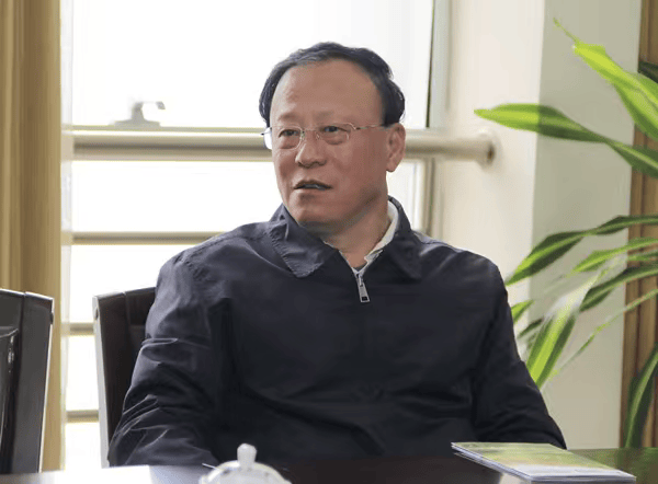 中央巡视后<strong></p>
<p>股票怎么买新手入门</strong>，一“虎”卸任七年被查