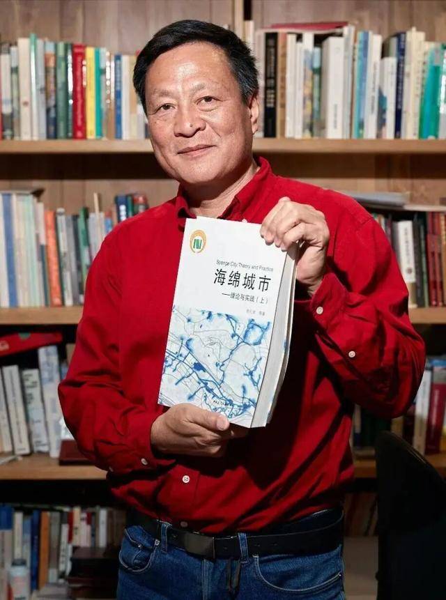 本月刚上福布斯榜的北大教授<strong></p>
<p>百大集团股票</strong>，在巴西坠机遇难，警方披露详情