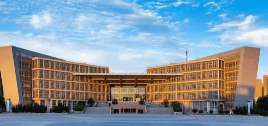 西北工业大学回应“学生证上印西安工业大学图书馆”：属实<strong></p>
<p>百大集团股票</strong>，错印的已全部收回，会替换地标建筑重新印发，错印原因还在调查中