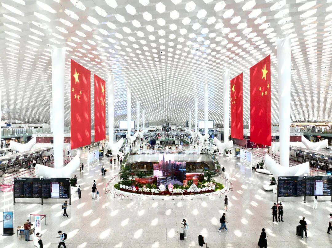 “不亚于春节回家”！凌晨5点<strong></p>
<p>旗滨集团股票</strong>，深圳有人已经堵在路上……