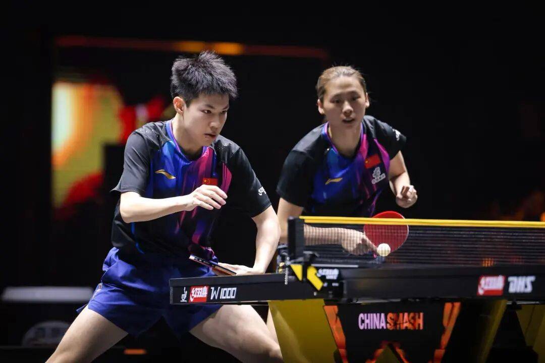 国乒提前锁定混双冠军<strong></p>
<p>天桥起重股票</strong>，男、女双打各有3对进4强 | WTT中国大满贯双打