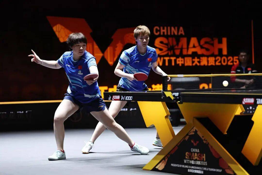 国乒提前锁定混双冠军<strong></p>
<p>天桥起重股票</strong>，男、女双打各有3对进4强 | WTT中国大满贯双打