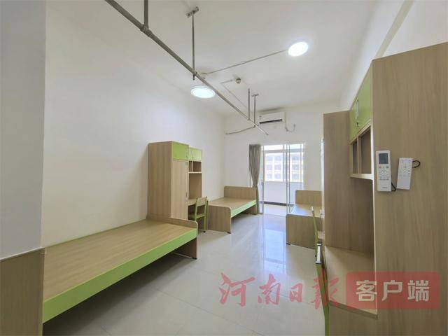 从8人间到夫妻房<strong></p>
<p>天桥起重股票</strong>，郑州富士康员工幸福安居“进行时”