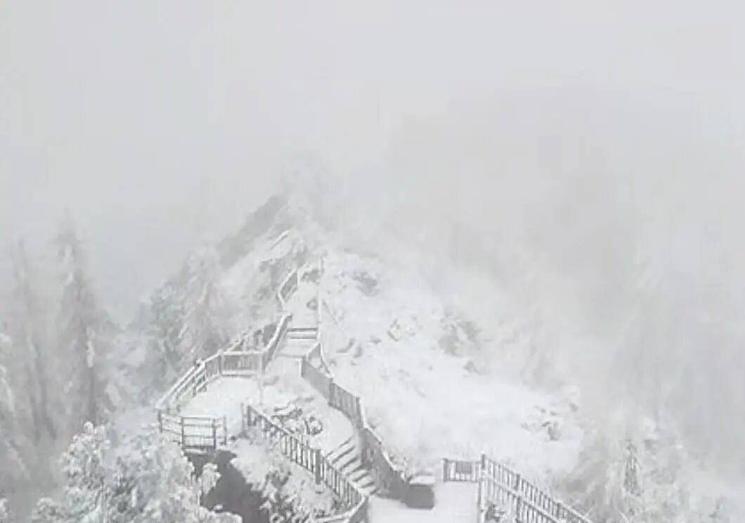 多地突降大雪<strong></p>
<p>天桥起重股票</strong>！