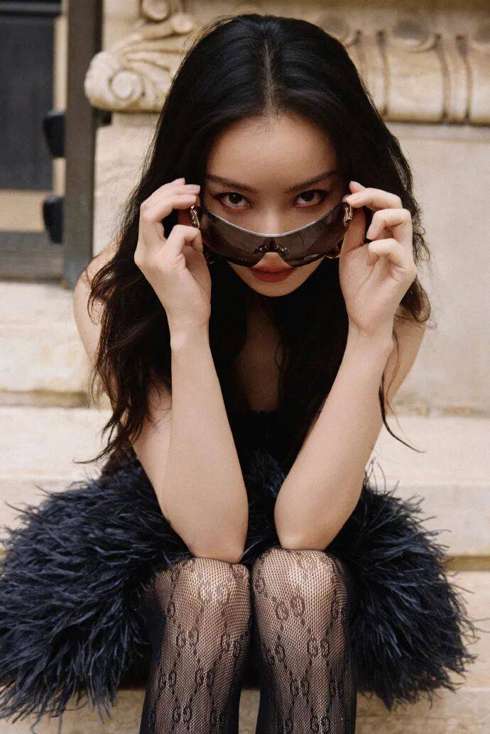 时装周上的女明星<strong></p>
<p>酒鬼酒股票</strong>，秋冬氛围感一键封顶！