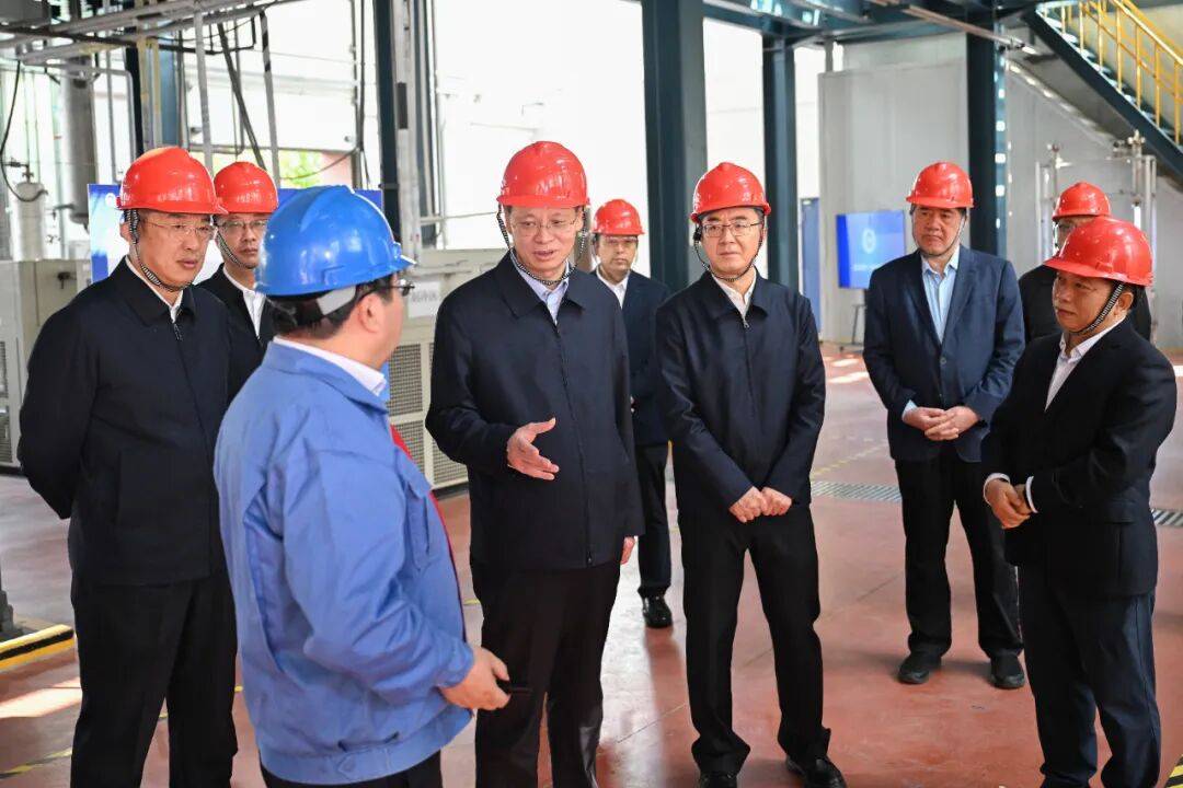 新任辽宁省委书记许昆林<strong></p>
<p>攀钢钒钛股票</strong>，到大连调研
